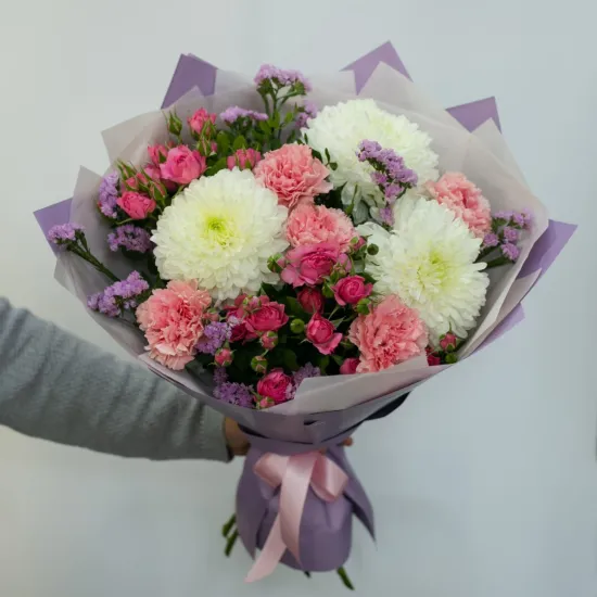 Цветочный вихрь от интернет-магазина цветов в 