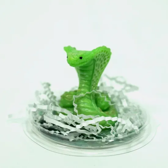 Змейка Нового года от интернет-магазина цветов в 