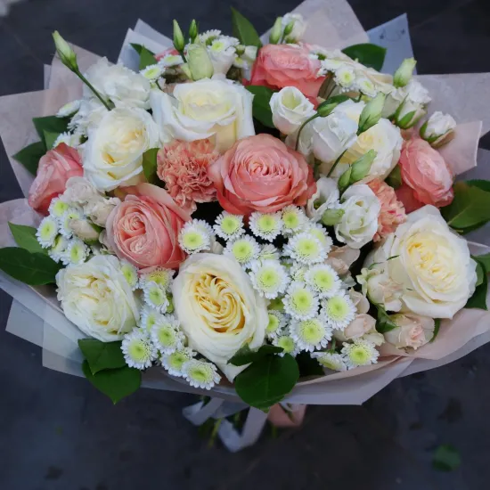 Лючия от интернет-магазина цветов в 