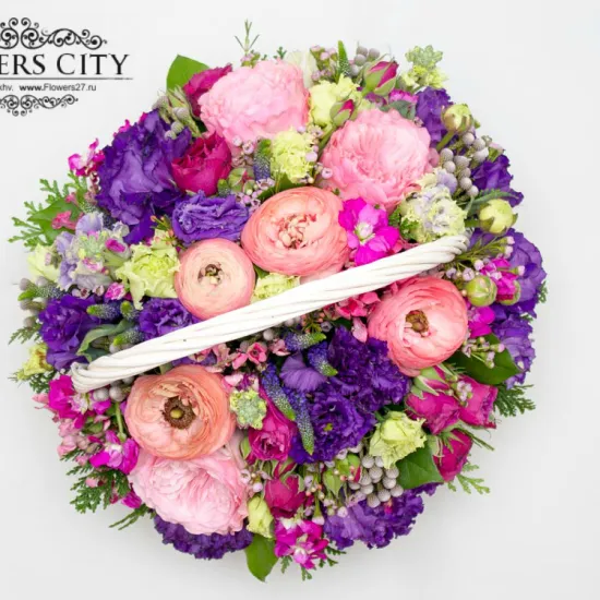 Изысканная корзинка цветов от интернет-магазина цветов в 
