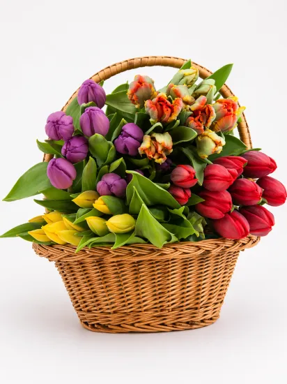 Корзина яркости счастья от интернет-магазина цветов в 