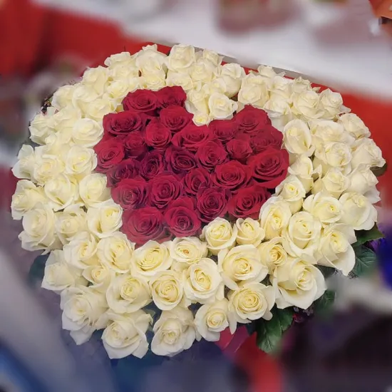 Сердце из роз от интернет-магазина цветов в 