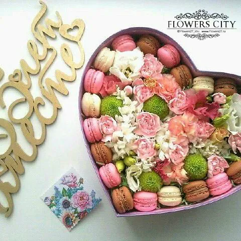 Зеленый шум от интернет-магазина цветов в 