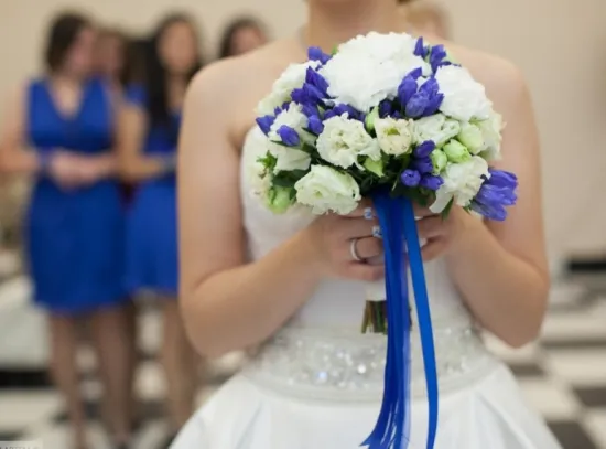 Дельфина от интернет-магазина цветов в 