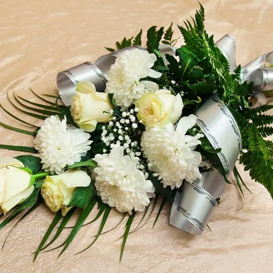 Светлая память № 2 от интернет-магазина цветов в 