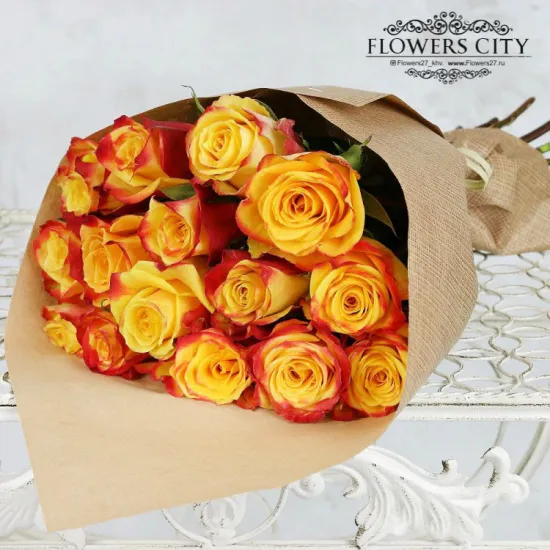 На закате от интернет-магазина цветов в 