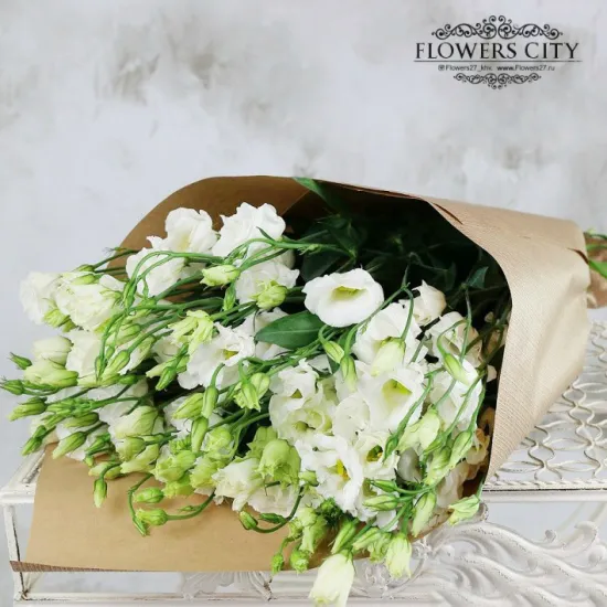 15 белых эустом от интернет-магазина цветов в 