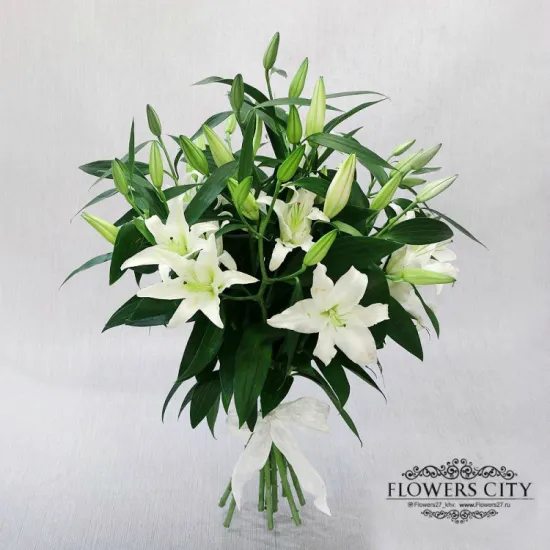 9 белых лилий от интернет-магазина цветов в 
