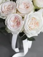 Монобукет Из 11 Роз White O'Hara