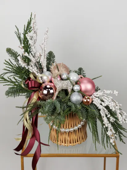 Рождественский олень от интернет-магазина цветов в 